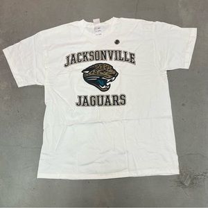 Vintage Jacksonville jaguars football short sleeve t shirt tagged size XL
